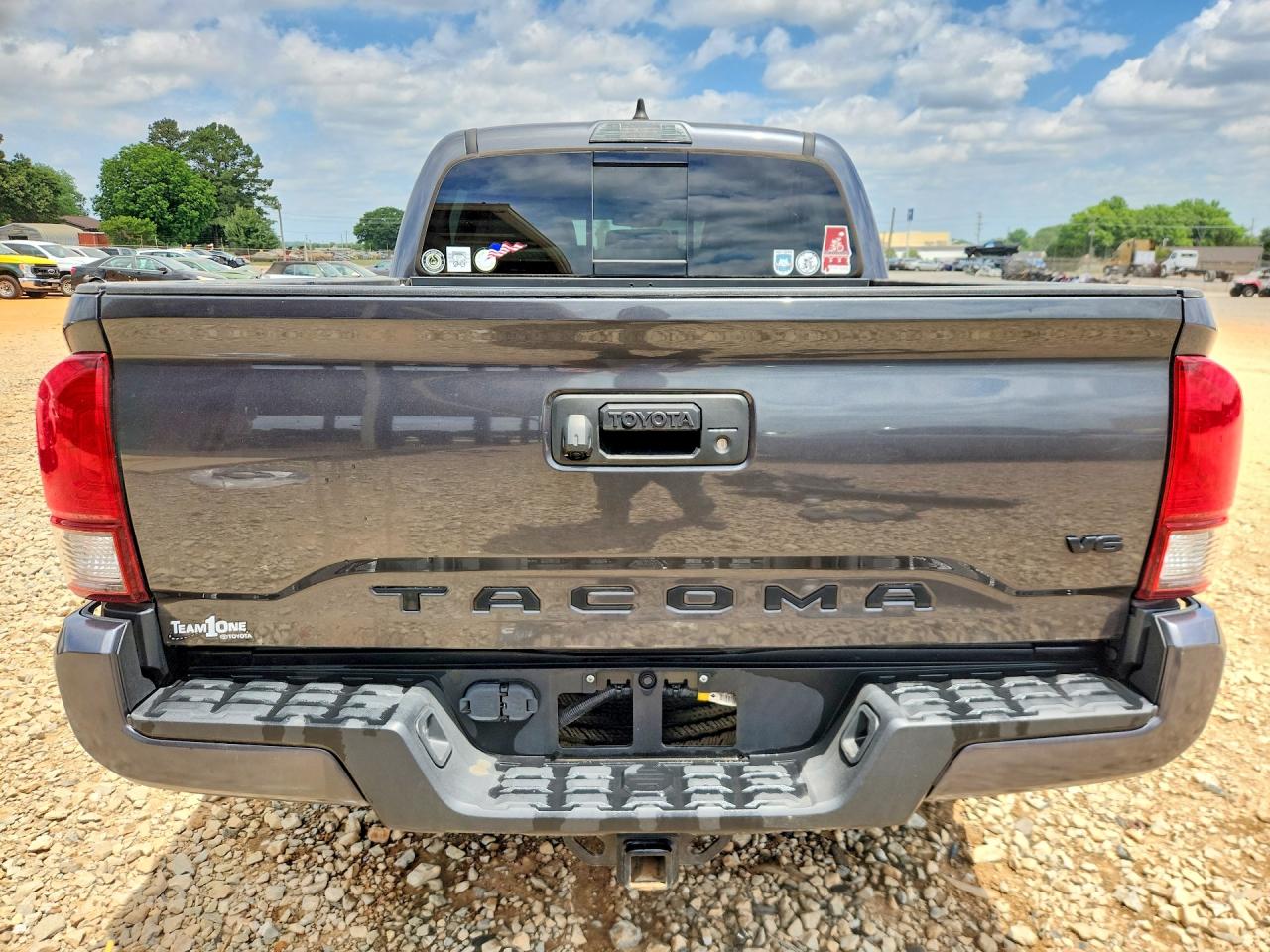 2022 TOYOTA TACOMA SR5 V6 photo 11