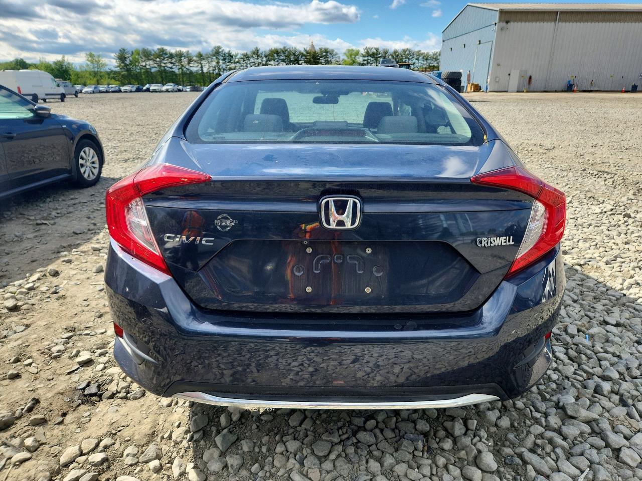 2020 HONDA CIVIC LX photo 11