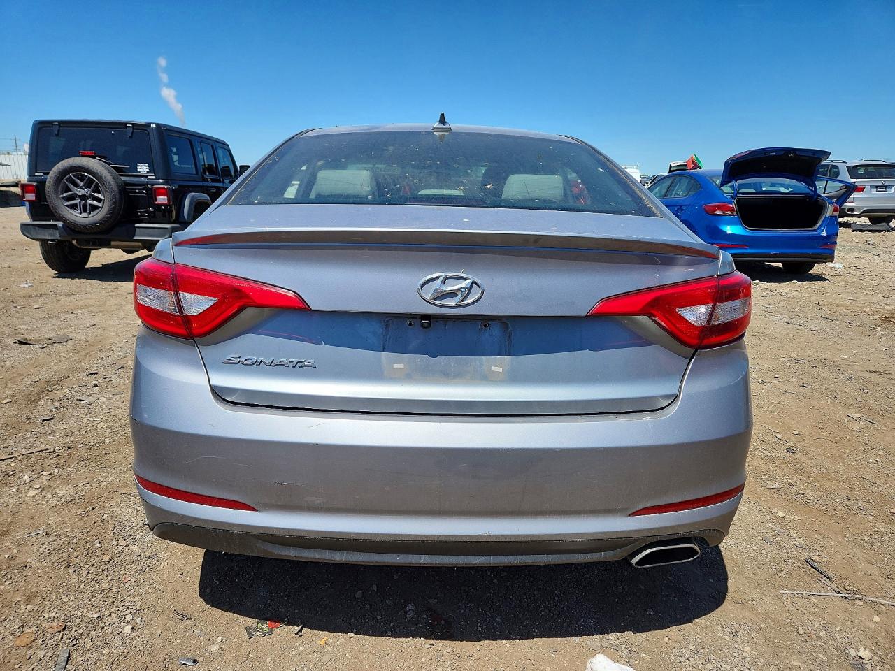2017 HYUNDAI SONATA photo 16