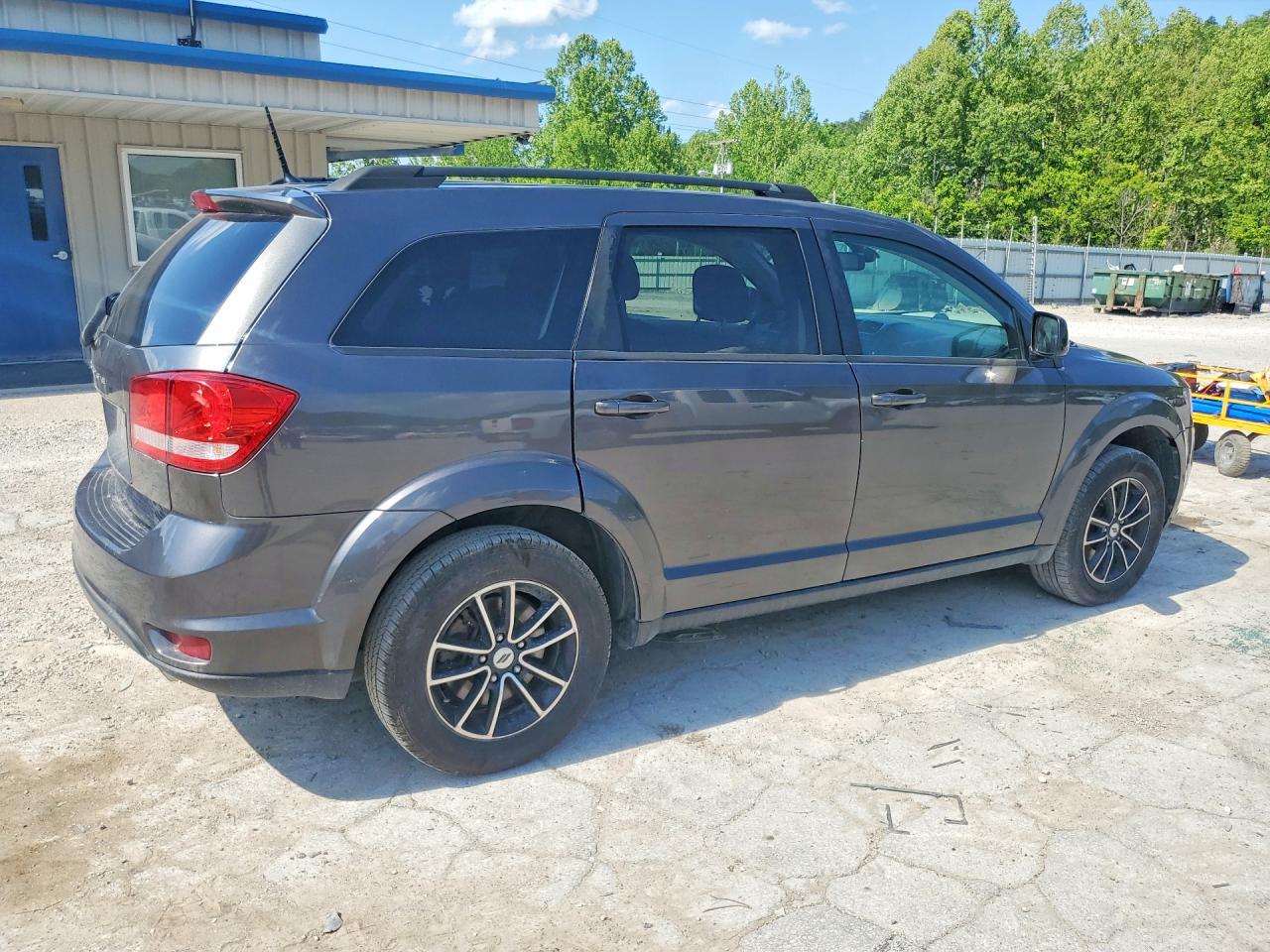 2018 DODGE JOURNEY SXT photo 3