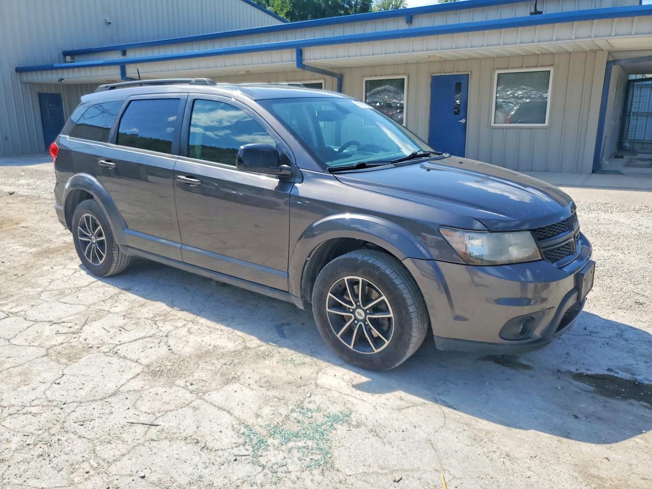 2018 DODGE JOURNEY SXT photo 4