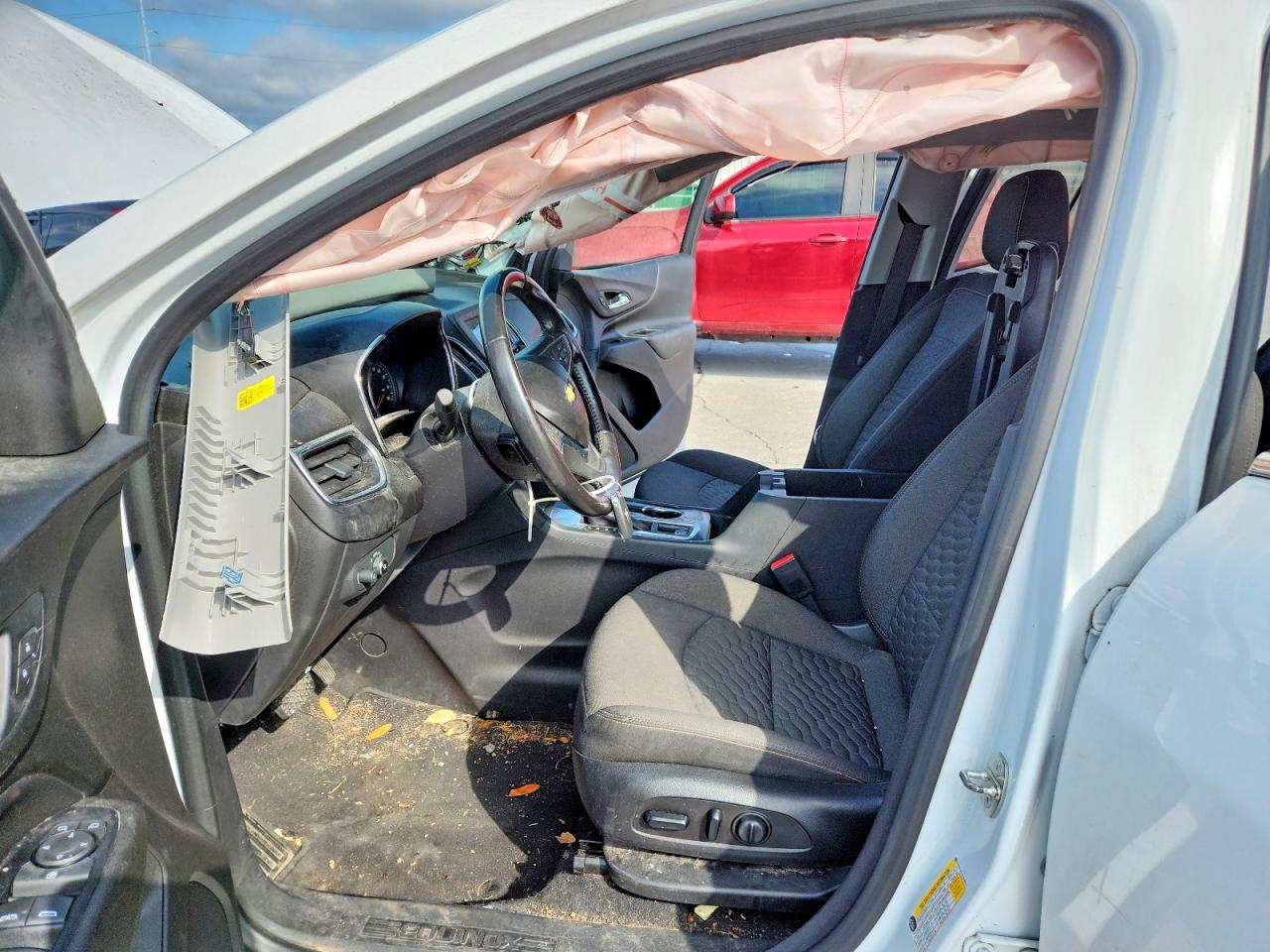 2019 CHEVROLET EQUINOX LT photo 19
