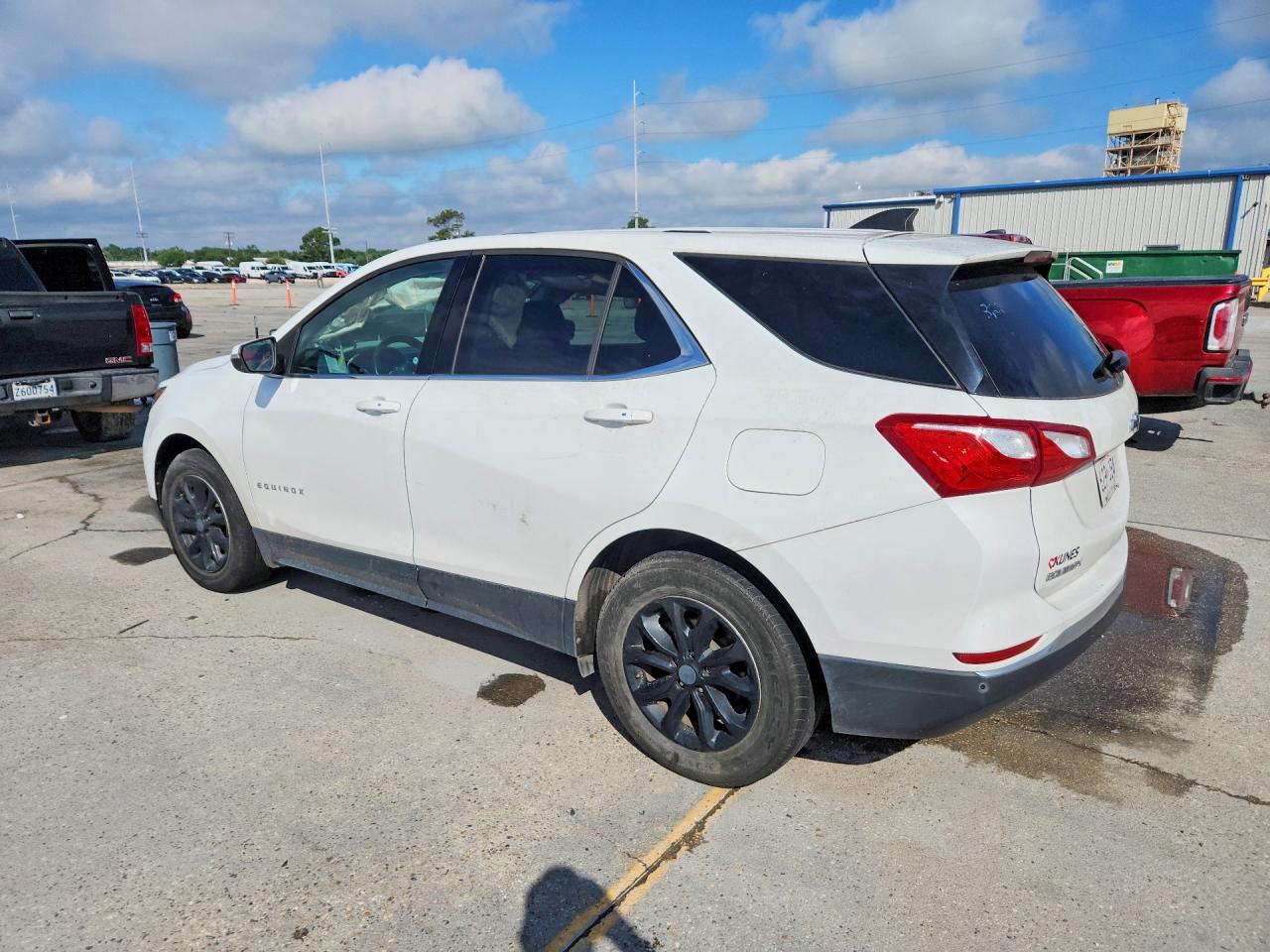 2019 CHEVROLET EQUINOX LT photo 4