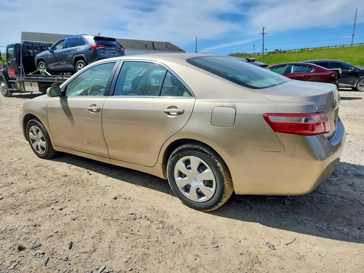 2007 TOYOTA CAMRY LE photo 3