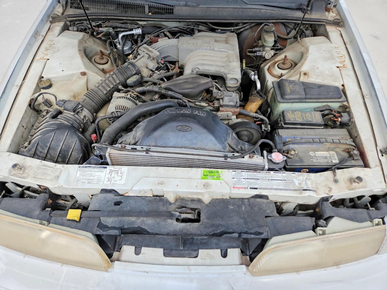 1992 FORD THUNDERBIRD photo 21