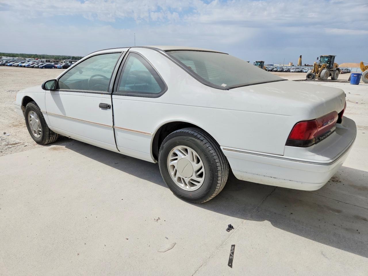 1992 FORD THUNDERBIRD photo 3