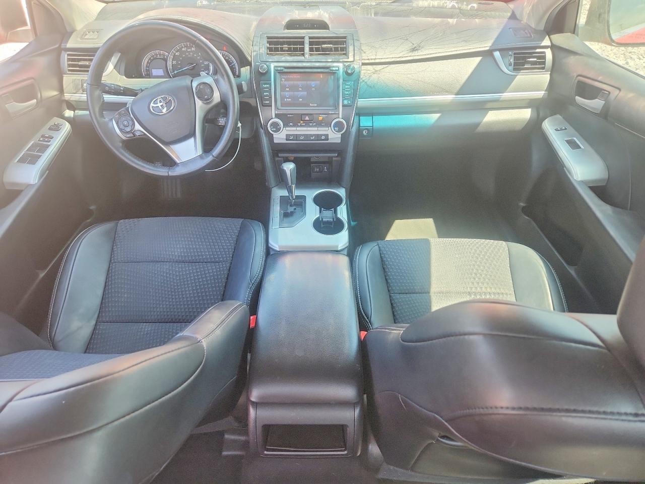 2014 TOYOTA CAMRY SE SPORT photo 19