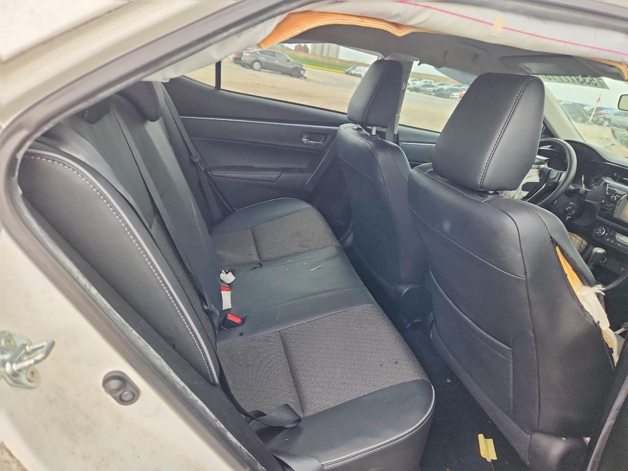 2014 TOYOTA COROLLA S PLUS photo 19