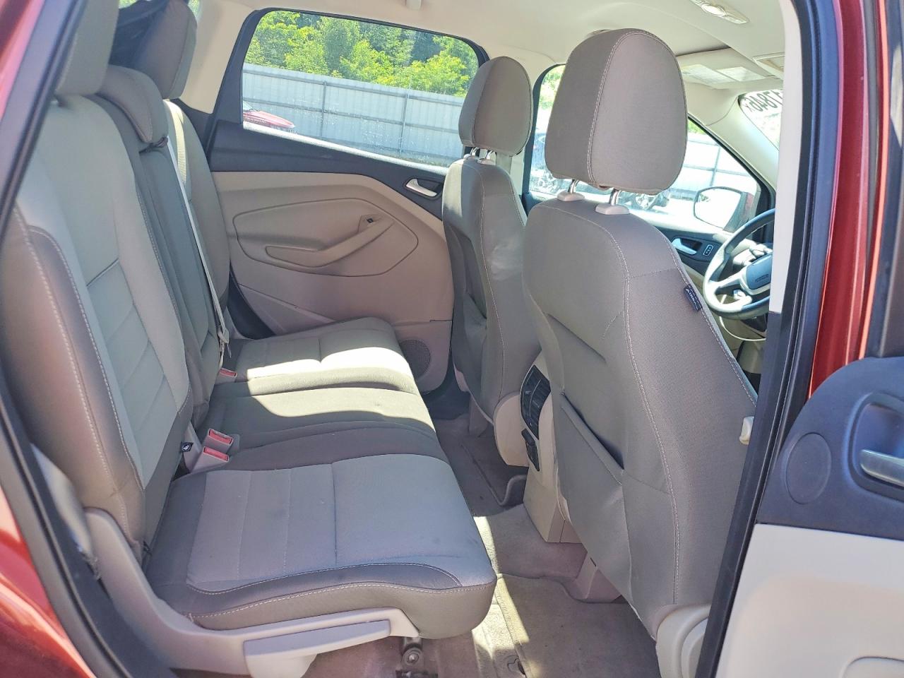 2014 FORD ESCAPE SE photo 21