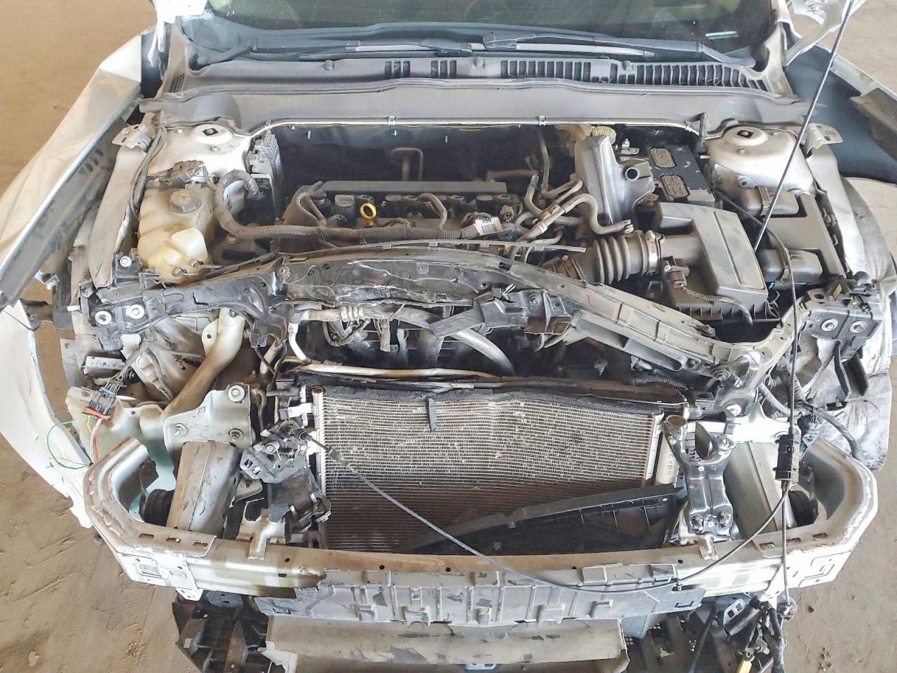 2017 FORD FUSION SE photo 21