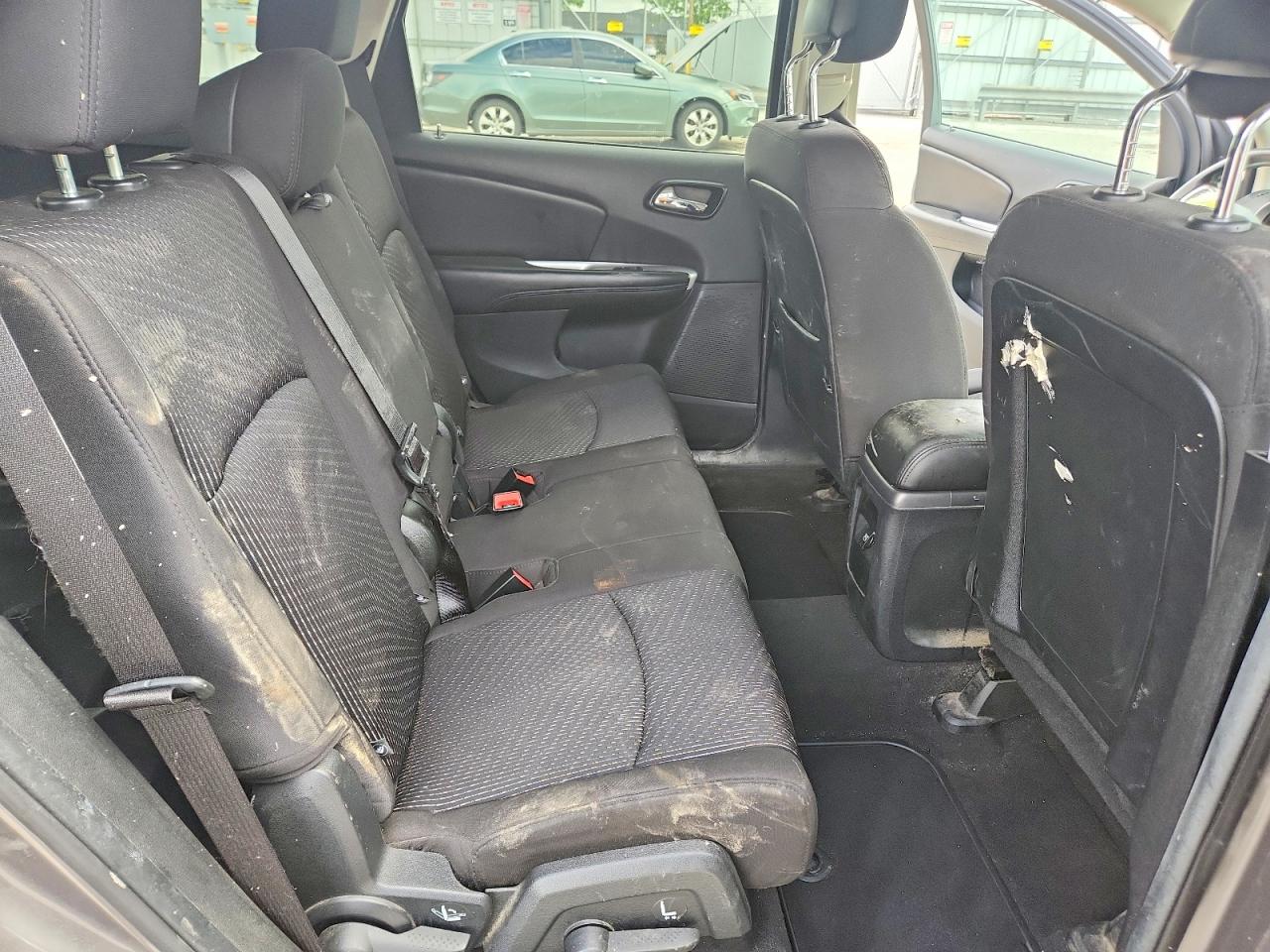 2013 DODGE JOURNEY SXT photo 31