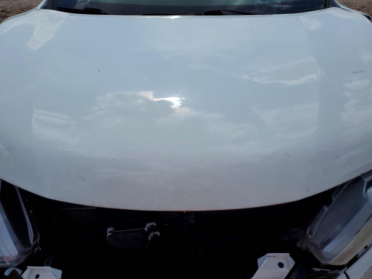 2017 NISSAN ROGUE SV photo 11