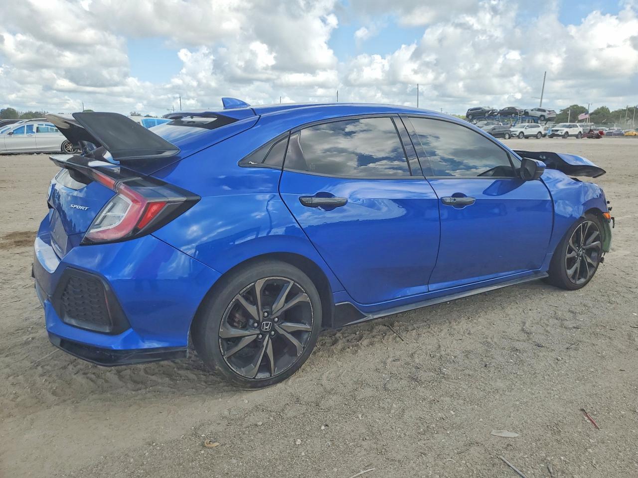 2017 HONDA CIVIC SPORT photo 7