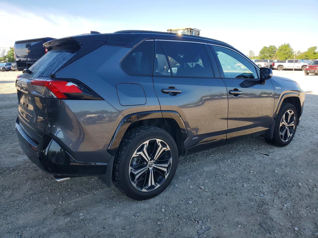 2024 TOYOTA RAV4 PRIME XSE photo 7