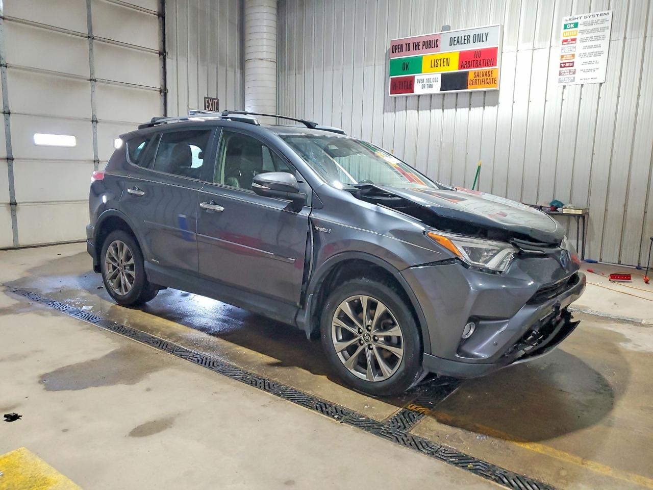 2018 TOYOTA RAV4 HV LIMITED photo 7