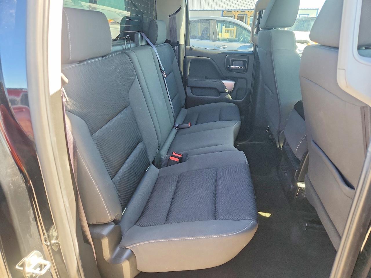 2017 CHEVROLET SILVERADO K1500 LT photo 28
