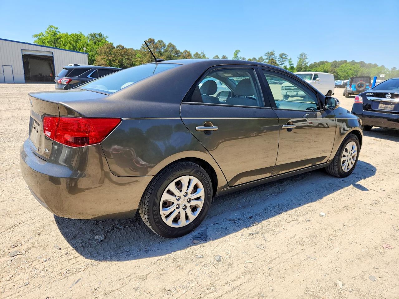 2010 KIA FORTE EX photo 7