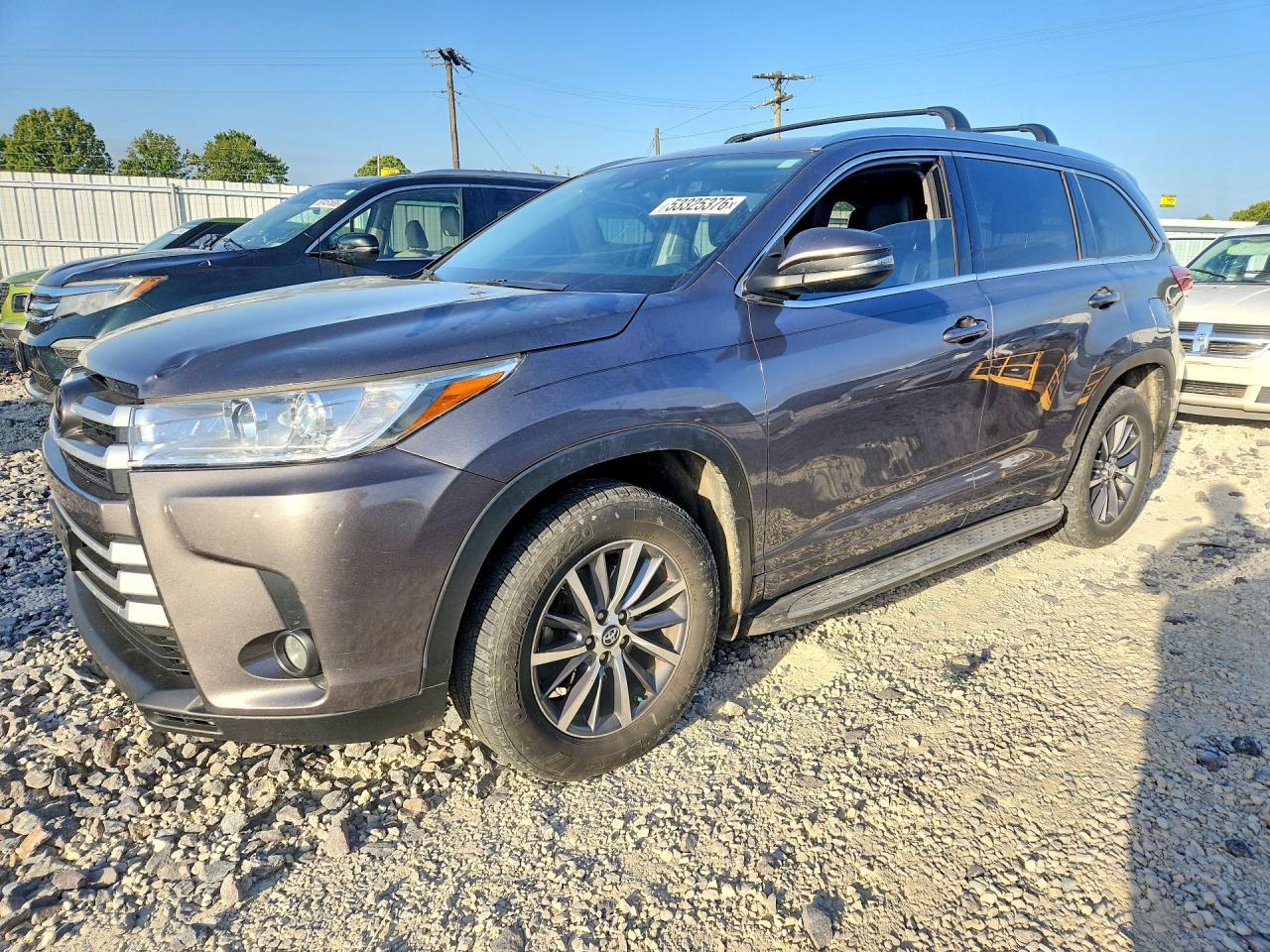 2017 TOYOTA HIGHLANDER