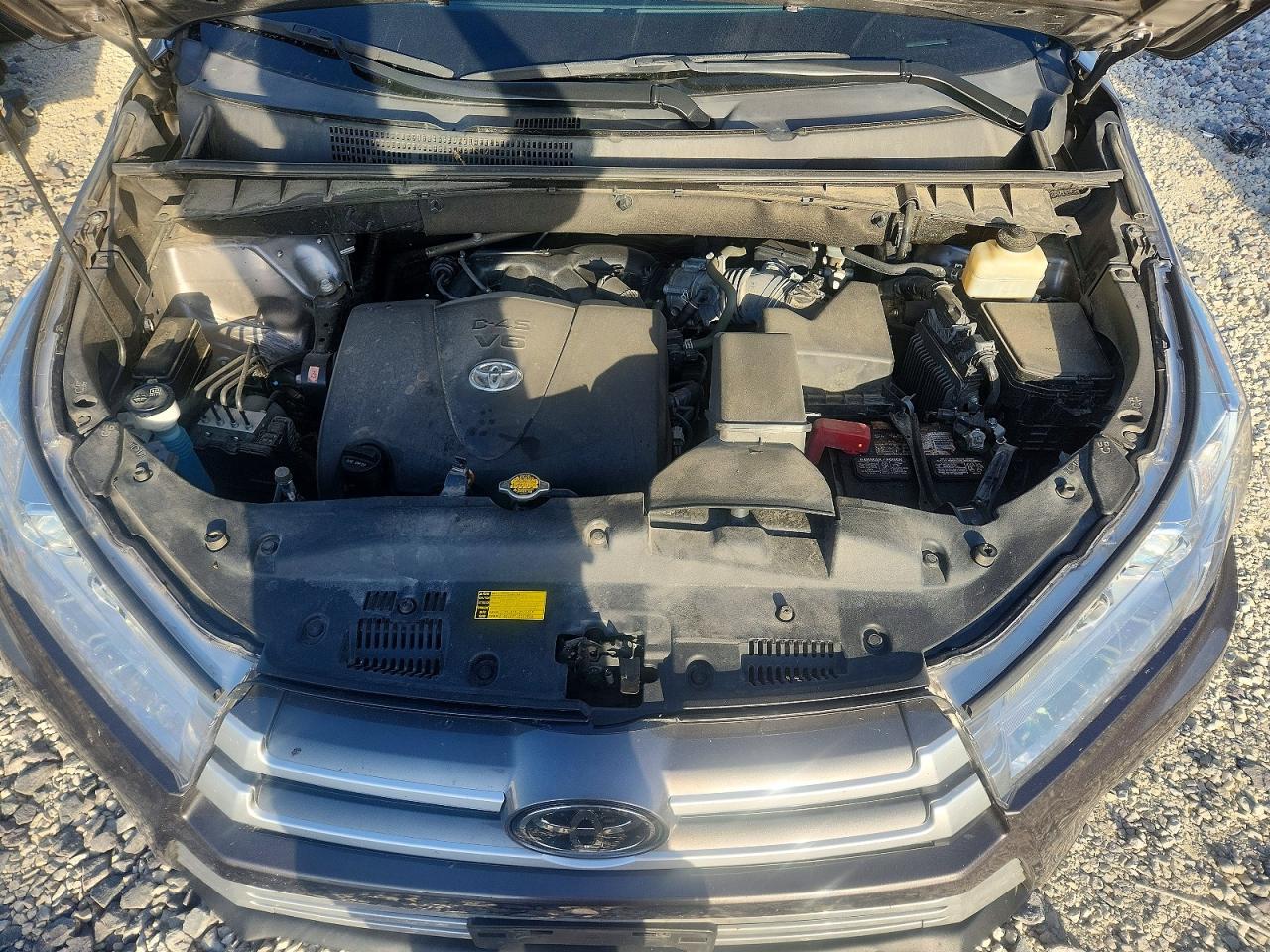 2017 TOYOTA HIGHLANDER XLE photo 31
