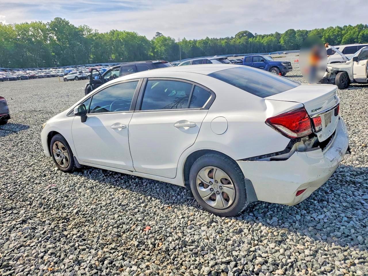 2013 HONDA CIVIC LX photo 2