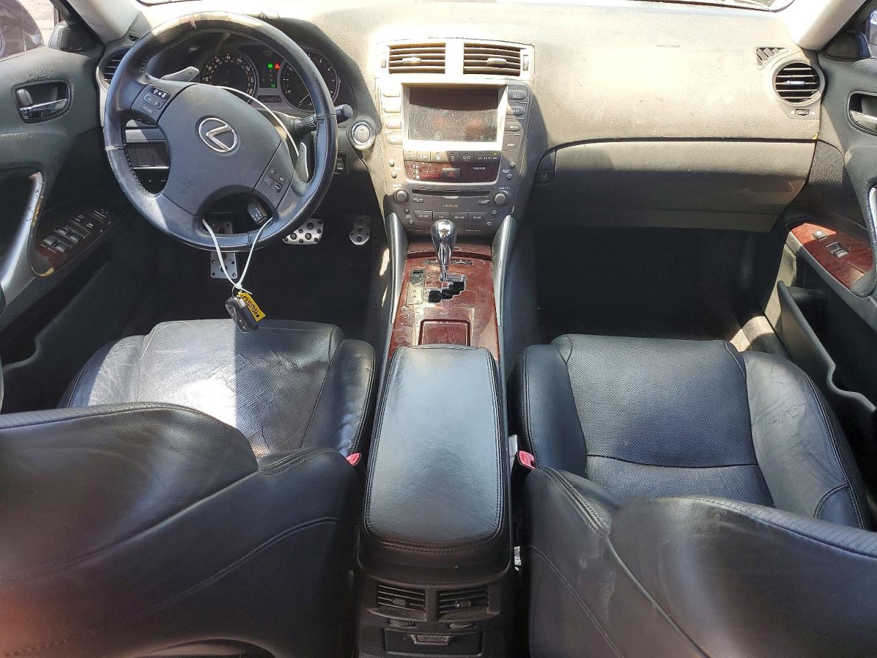 2007 LEXUS IS 350 photo 22