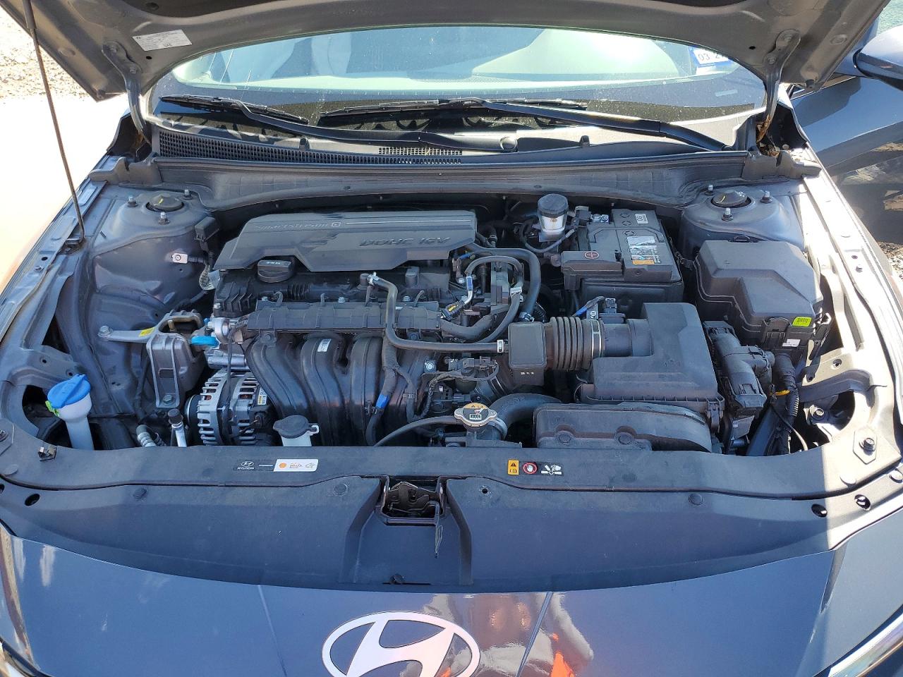 2025 HYUNDAI ELANTRA SEL photo 31