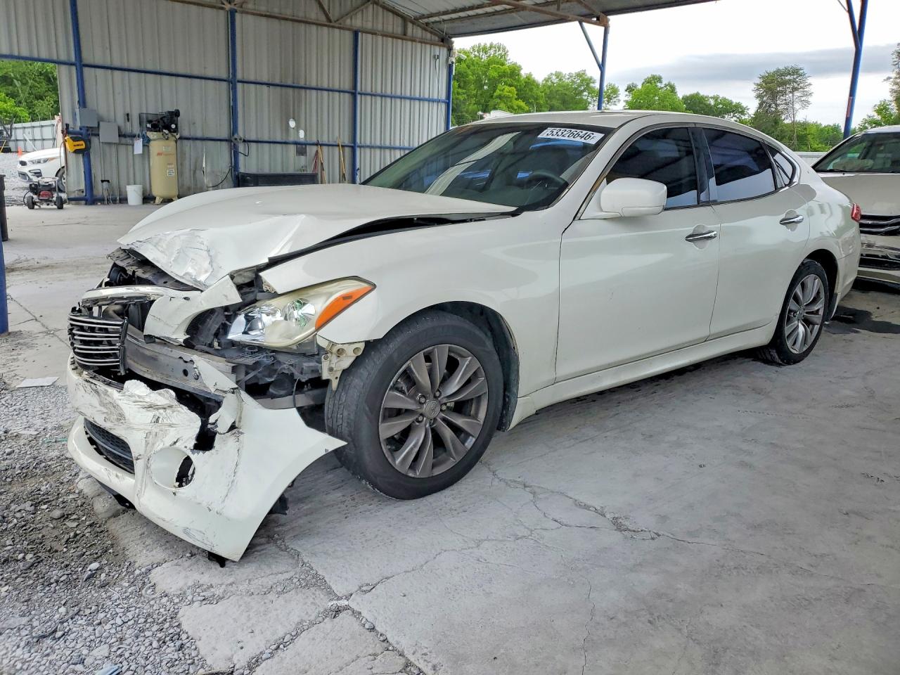 2011 INFINITI M37