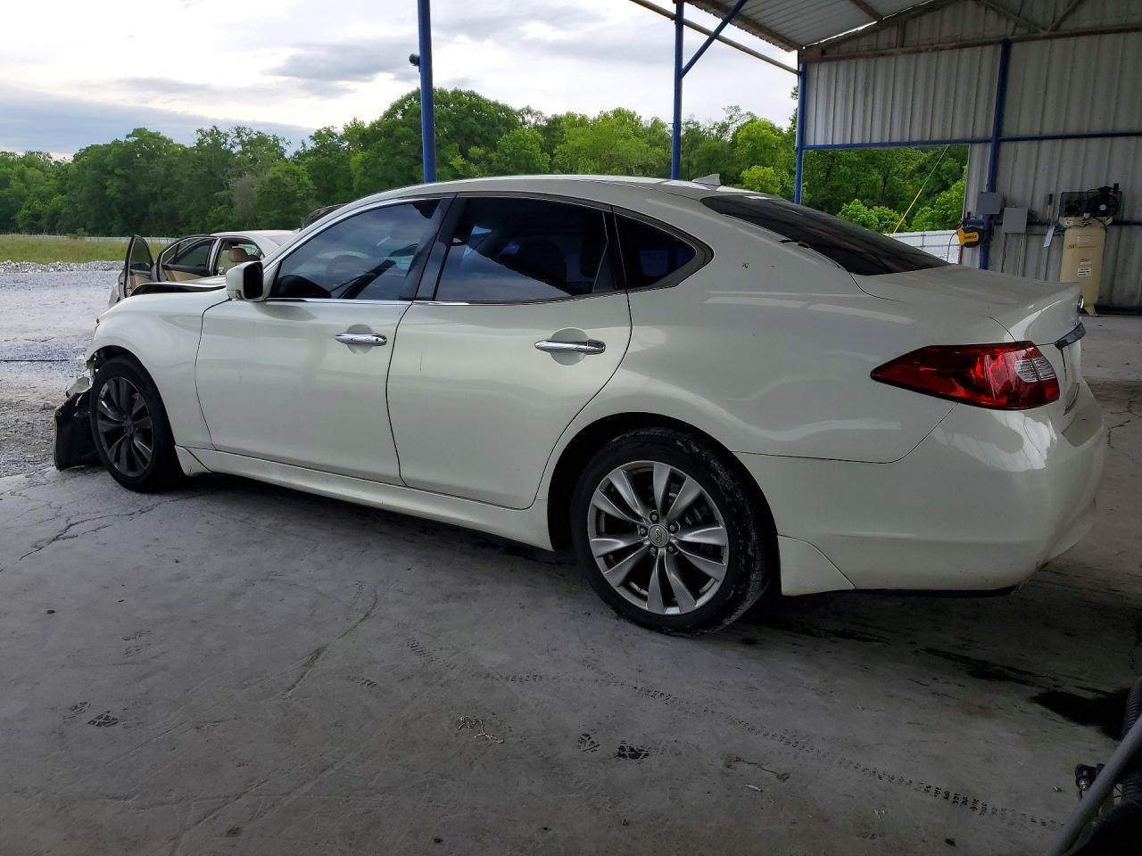 2011 INFINITI M37 BASE photo 3