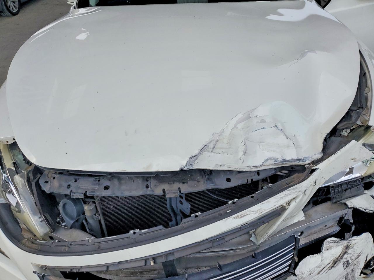 2011 INFINITI M37 BASE photo 21