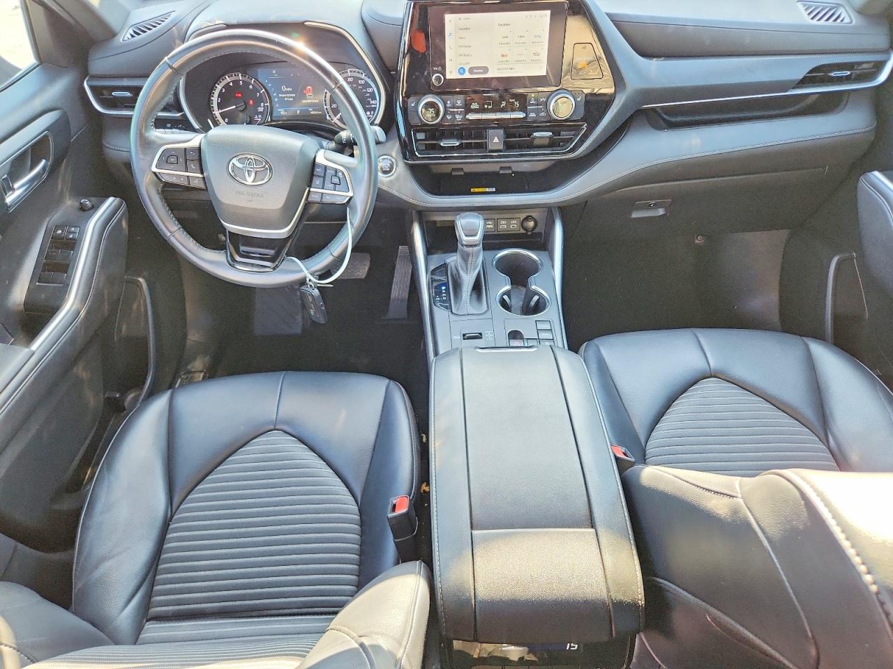 2023 TOYOTA HIGHLANDER XSE photo 15