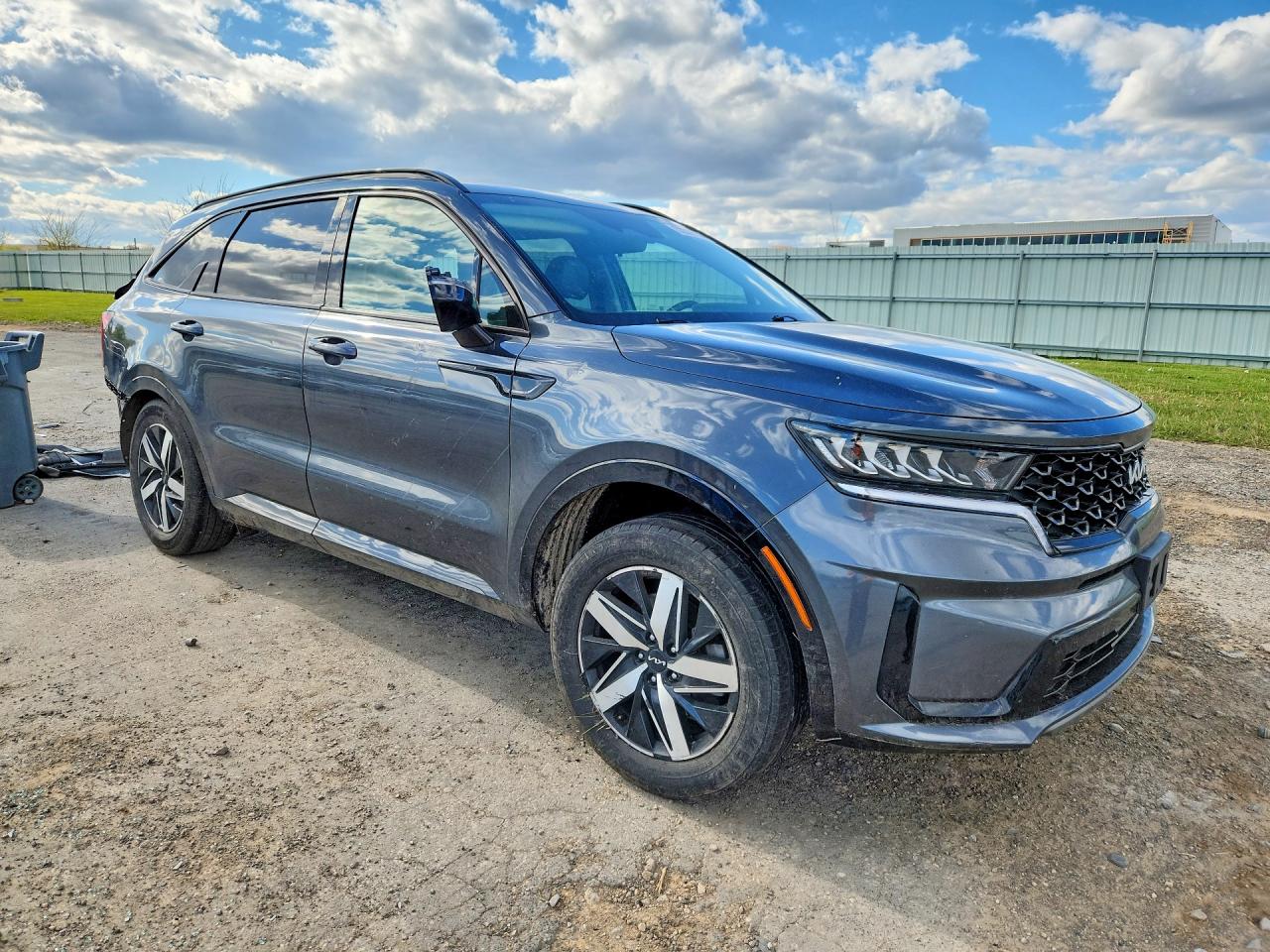 2022 KIA SORENTO S photo 10