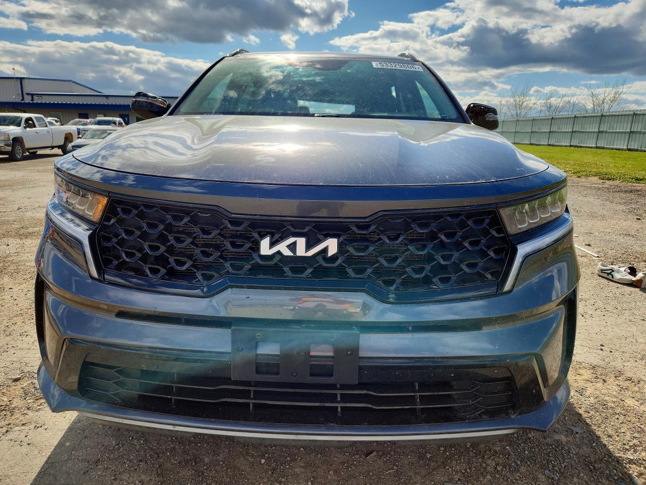 2022 KIA SORENTO S photo 13