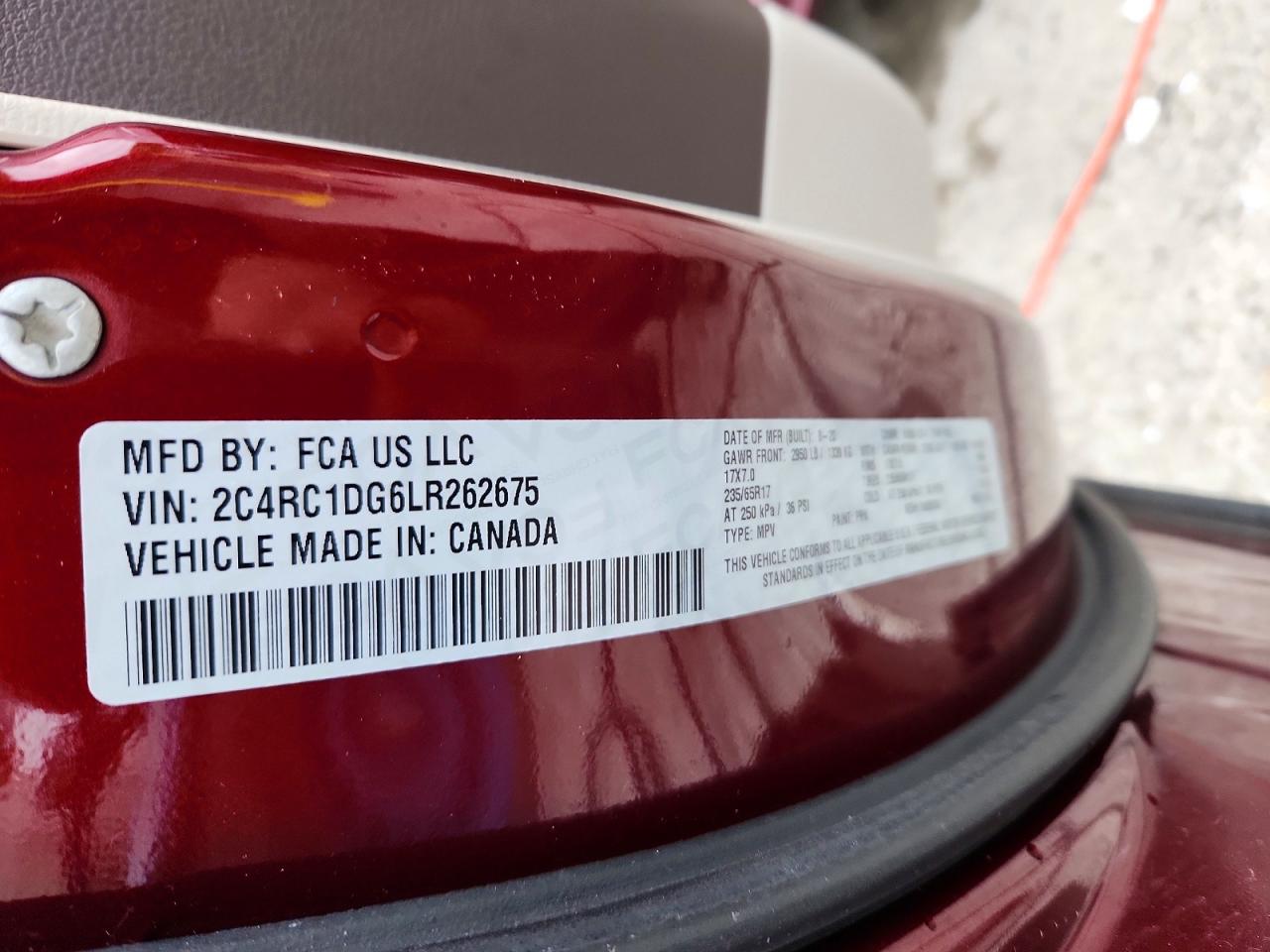2020 CHRYSLER VOYAGER LXI photo 37