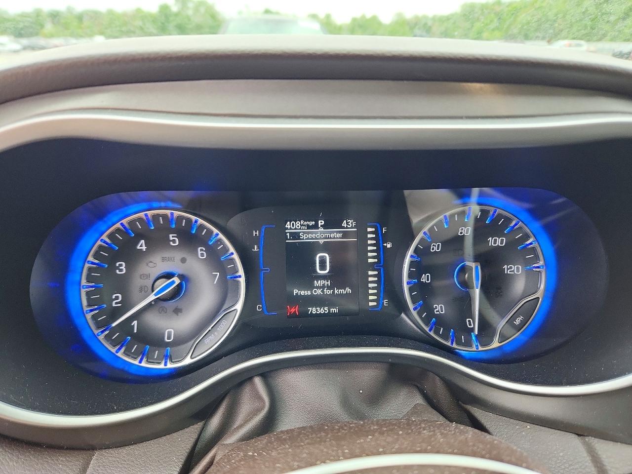 2020 CHRYSLER VOYAGER LXI photo 25
