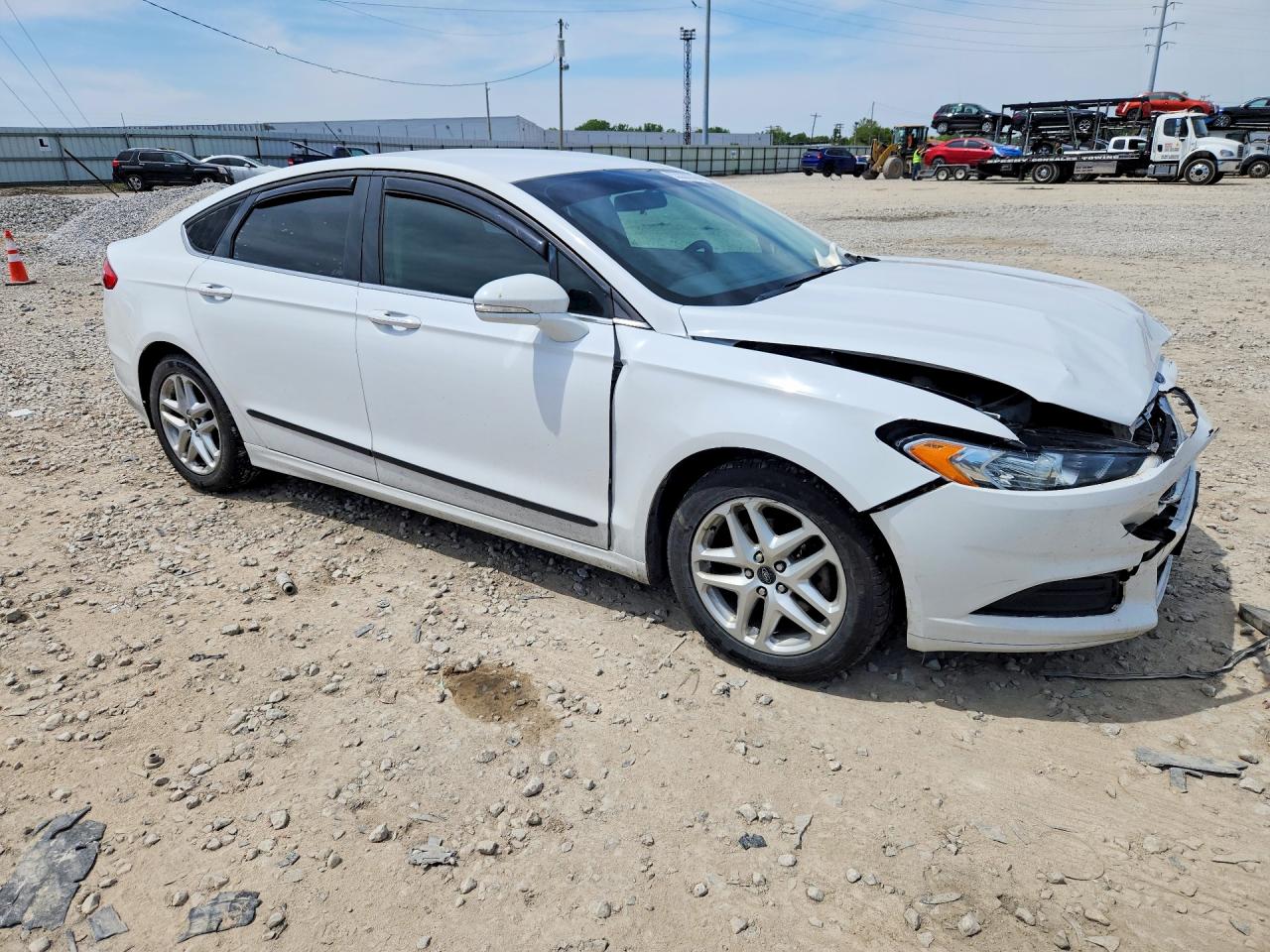 2015 FORD FUSION SE photo 7