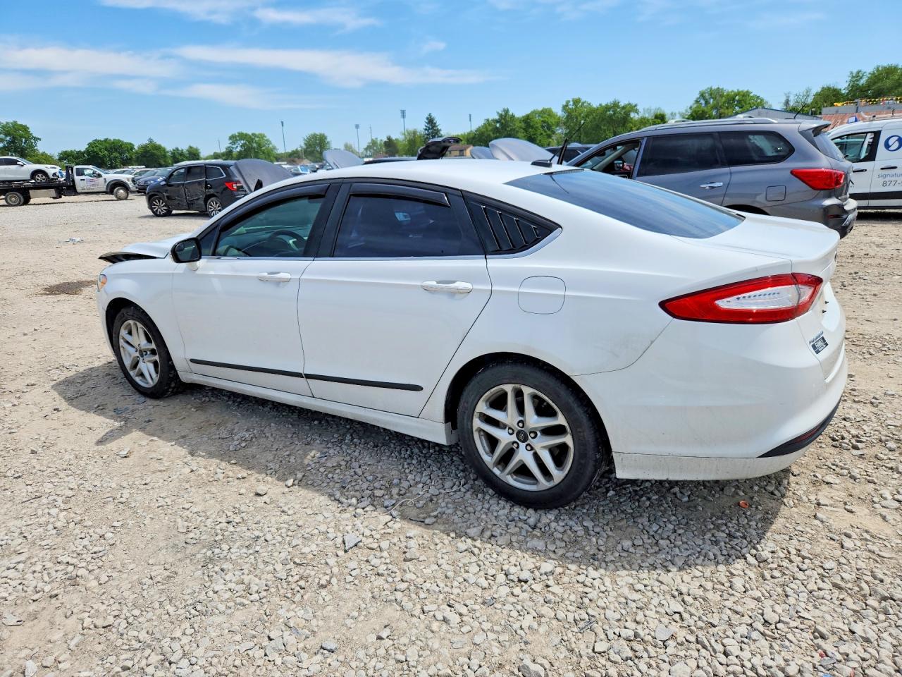2015 FORD FUSION SE photo 3