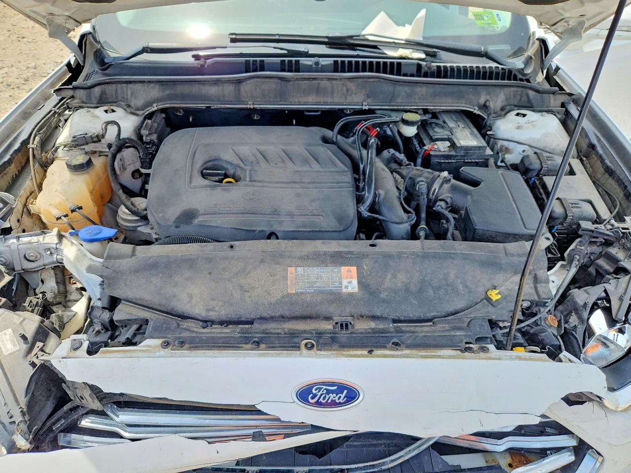 2015 FORD FUSION SE photo 21