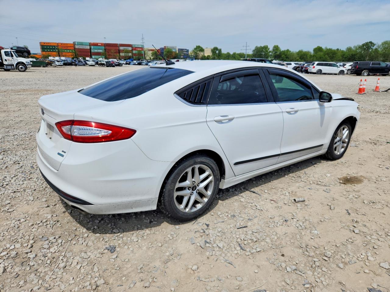 2015 FORD FUSION SE photo 5