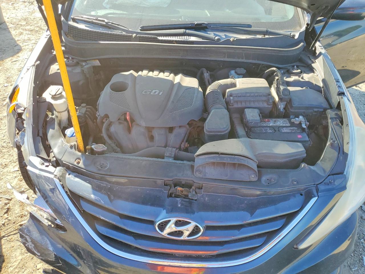 2012 HYUNDAI SONATA GLS photo 21