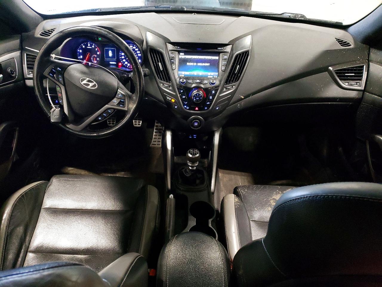 2016 HYUNDAI VELOSTER TURBO photo 15