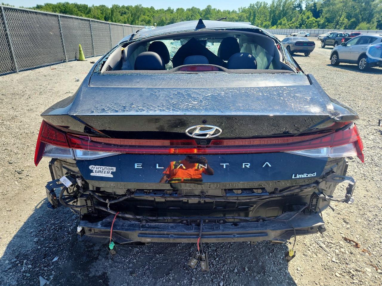 2022 HYUNDAI ELANTRA LIMITED photo 6
