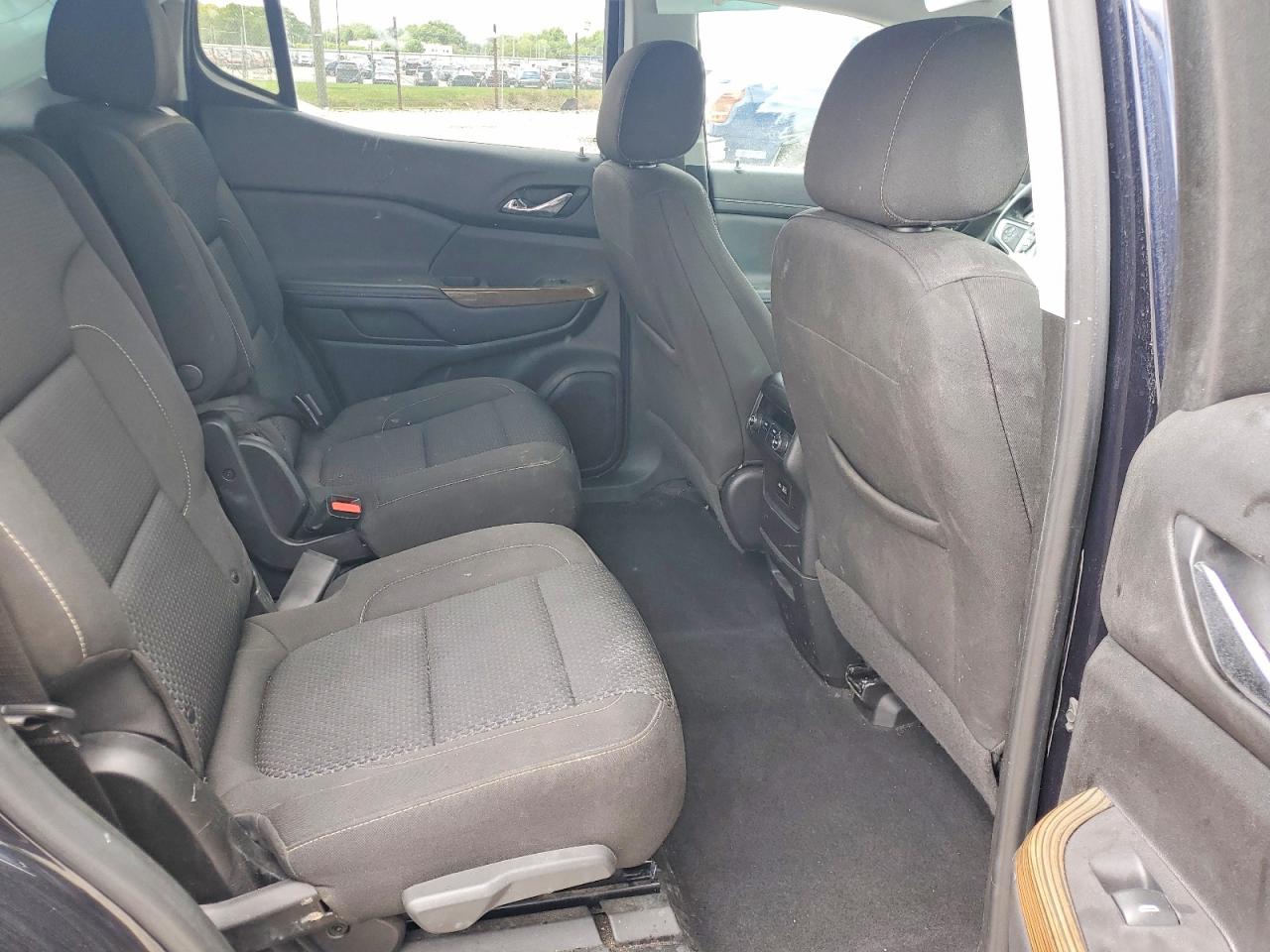 2021 GMC ACADIA SLE photo 31