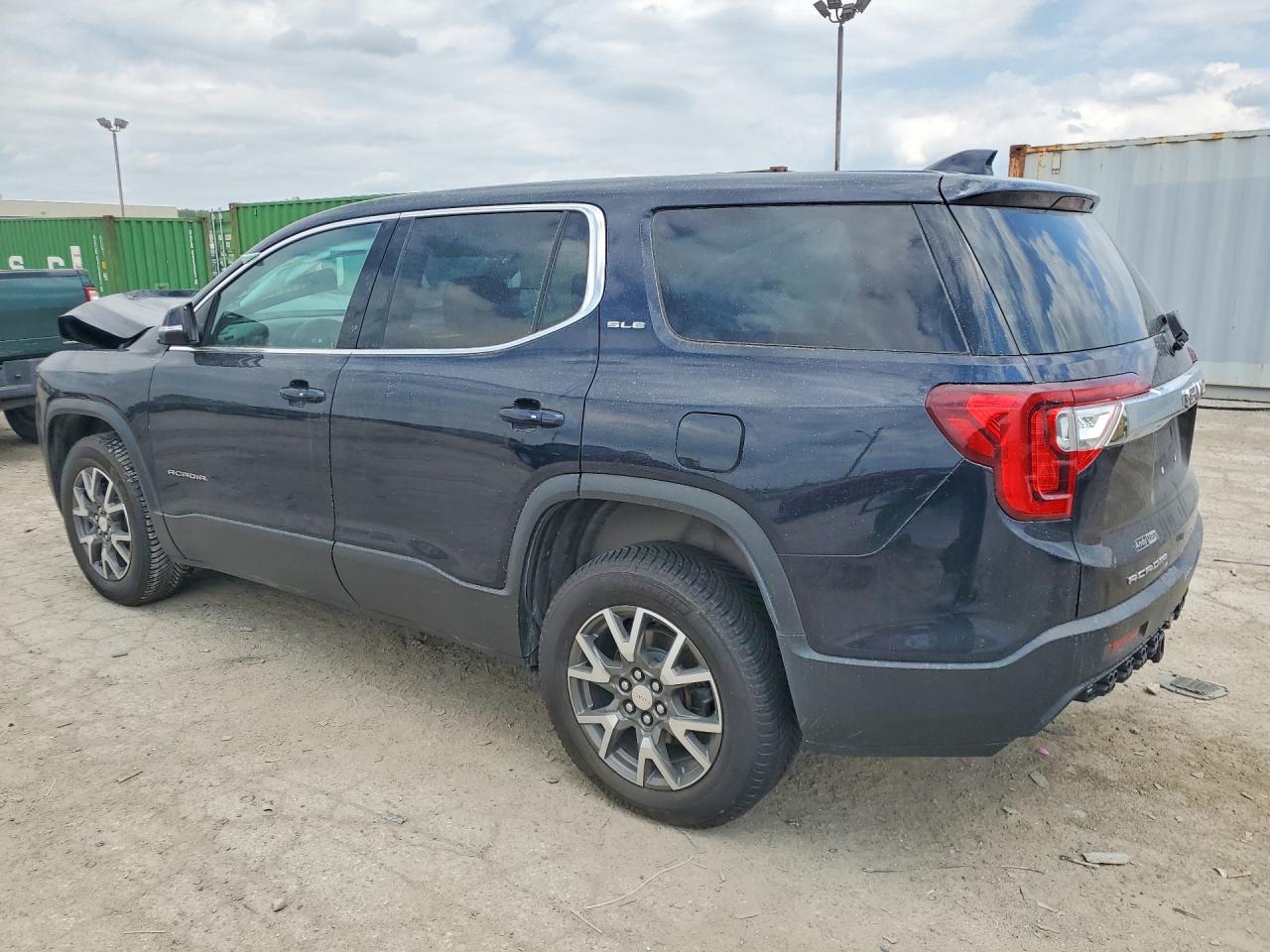 2021 GMC ACADIA SLE photo 4
