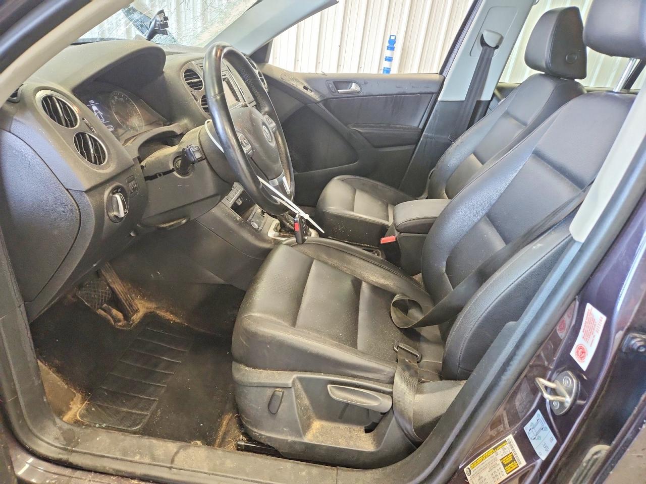 2016 VOLKSWAGEN TIGUAN S photo 13