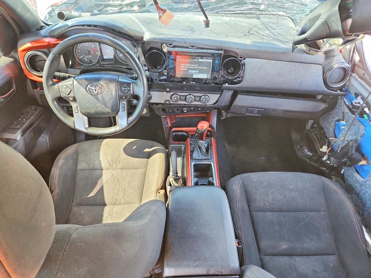 2019 TOYOTA TACOMA TRD SPORT photo 8