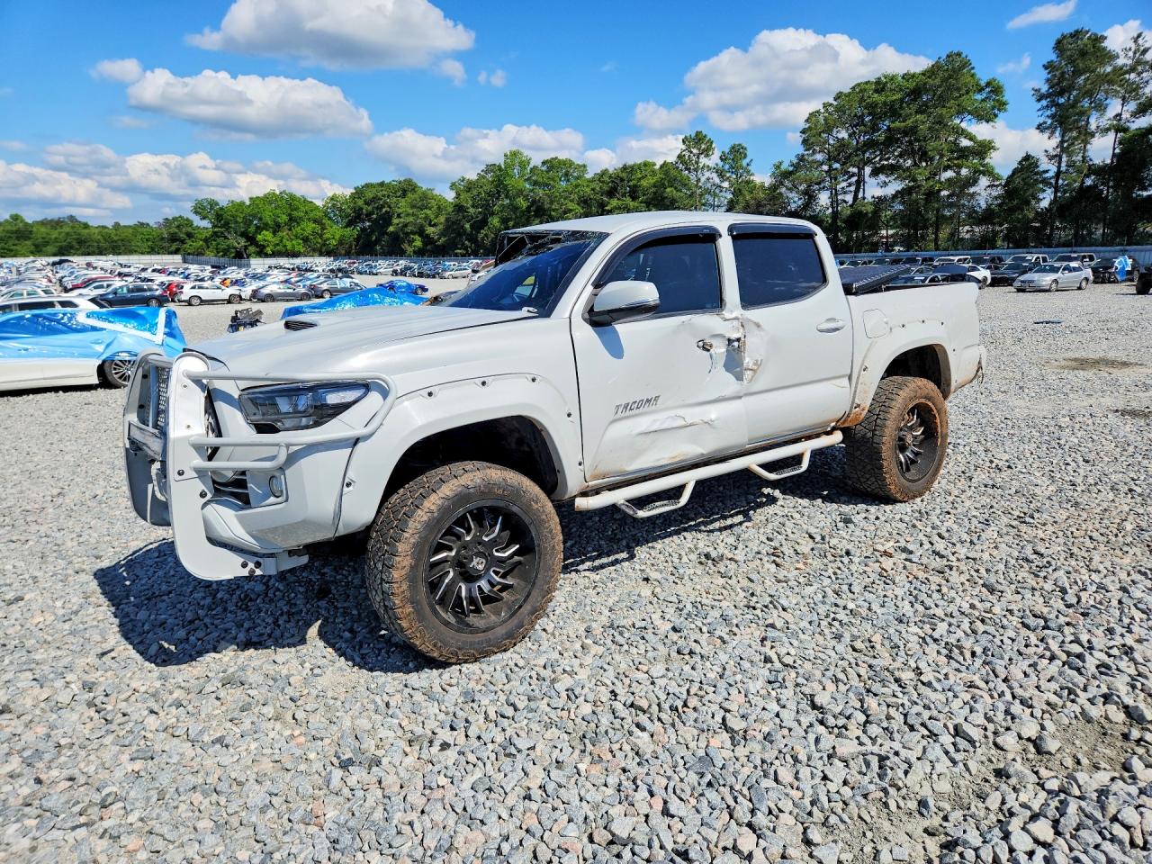 2019 TOYOTA TACOMA