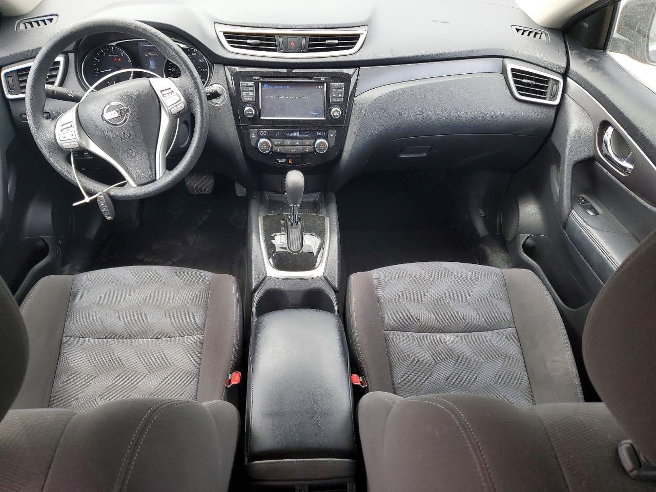 2016 NISSAN ROGUE SV photo 8