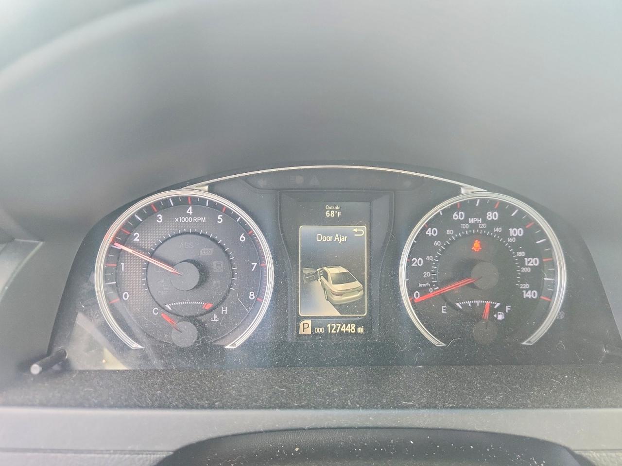 2017 TOYOTA CAMRY SE photo 25
