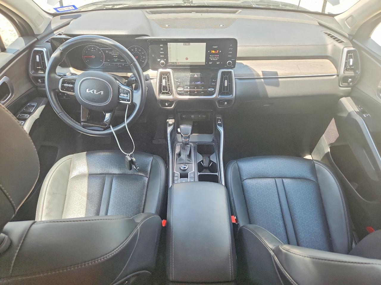 2022 KIA SORENTO EX photo 15