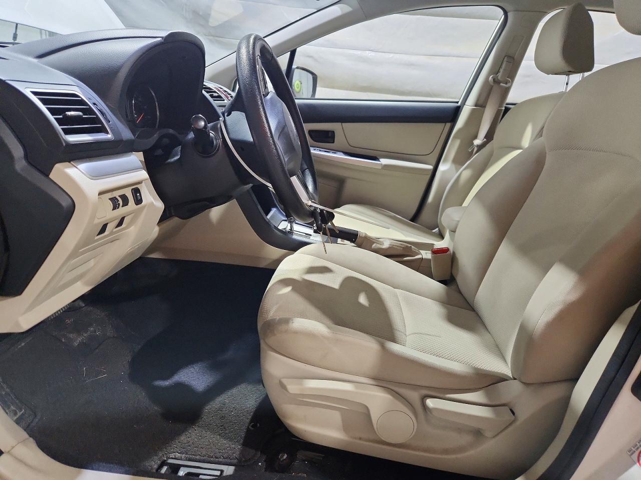 2016 SUBARU IMPREZA photo 13
